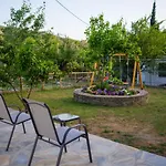 σπιτι στην εξοχη - ميلينا